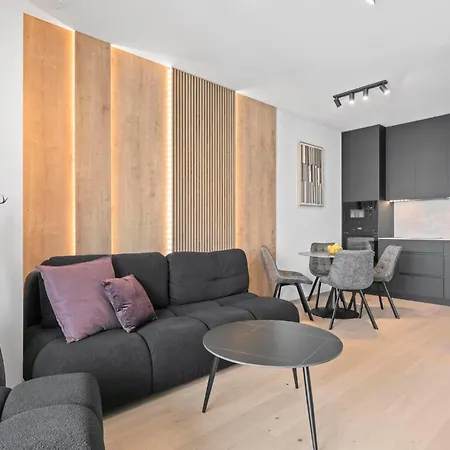 Appartement Eurovea Tower 33Rd Floor City And Hills View