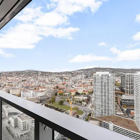 Eurovea Tower 33Rd Floor City And Hills View * Bratislava