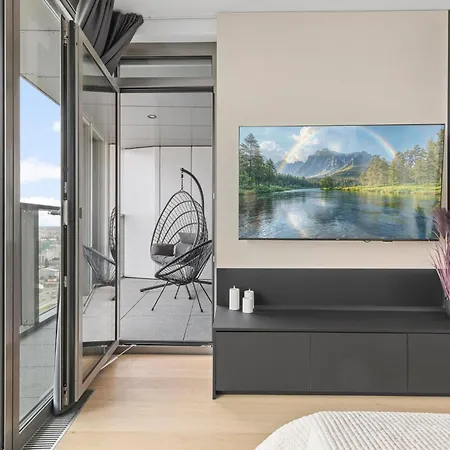 Luxury Eurovea Tower - & Hills Bratislava