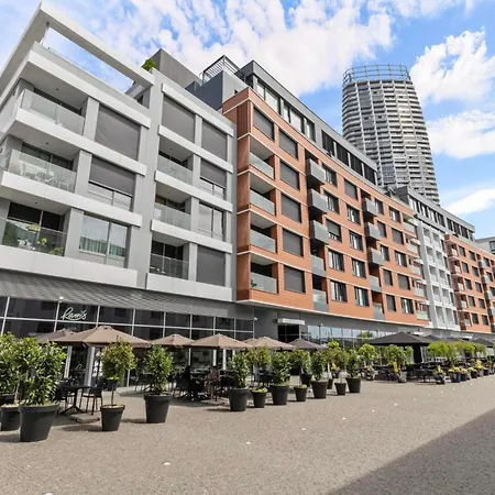 Luxury Eurovea Tower - & Hills Apartment Pressburg