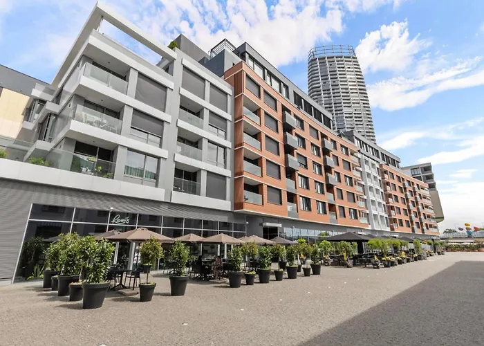 Luxury Eurovea Tower - & Hills Apartment Pressburg