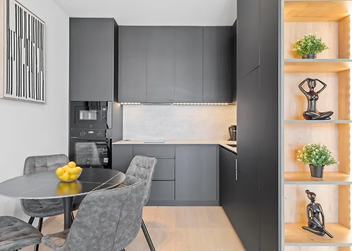 Luxury Eurovea Tower - & Hills Apartment